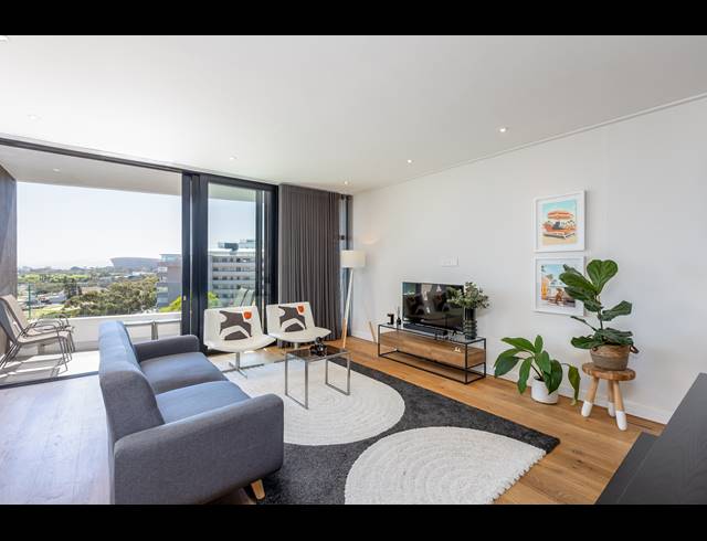 1 BEDROOM APARTMENT SOLD IN SEA POINT